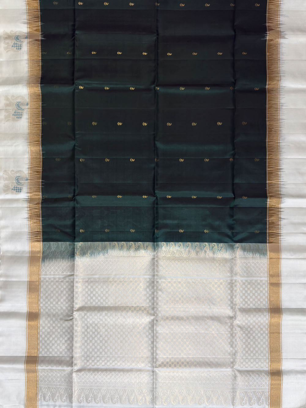 Bottle Green and White Pure Soft Silk Handloom Saree