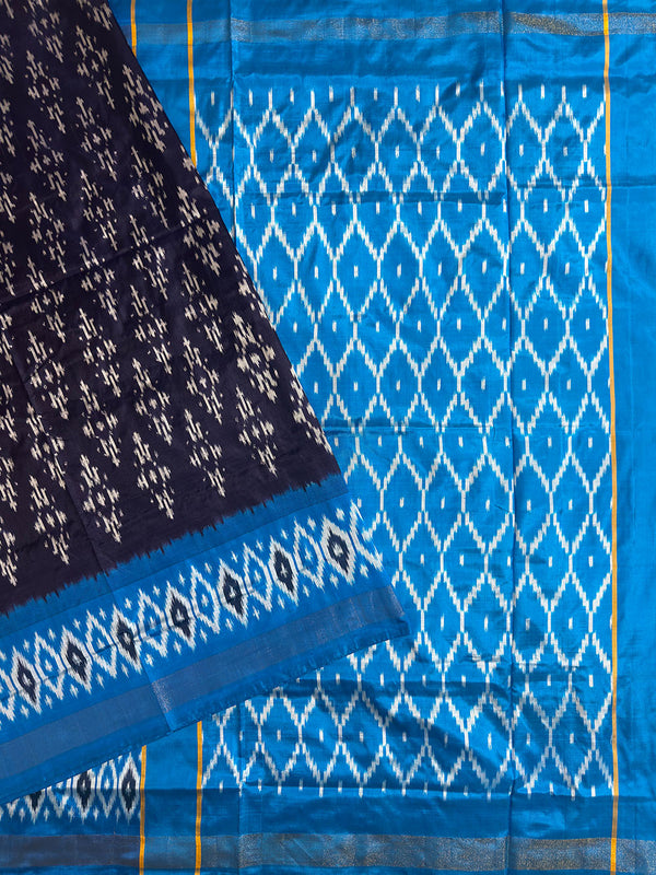 Dark Blue and Light Blue Pochampally Pure Silk Handloom Saree in Ikkat Pattern
