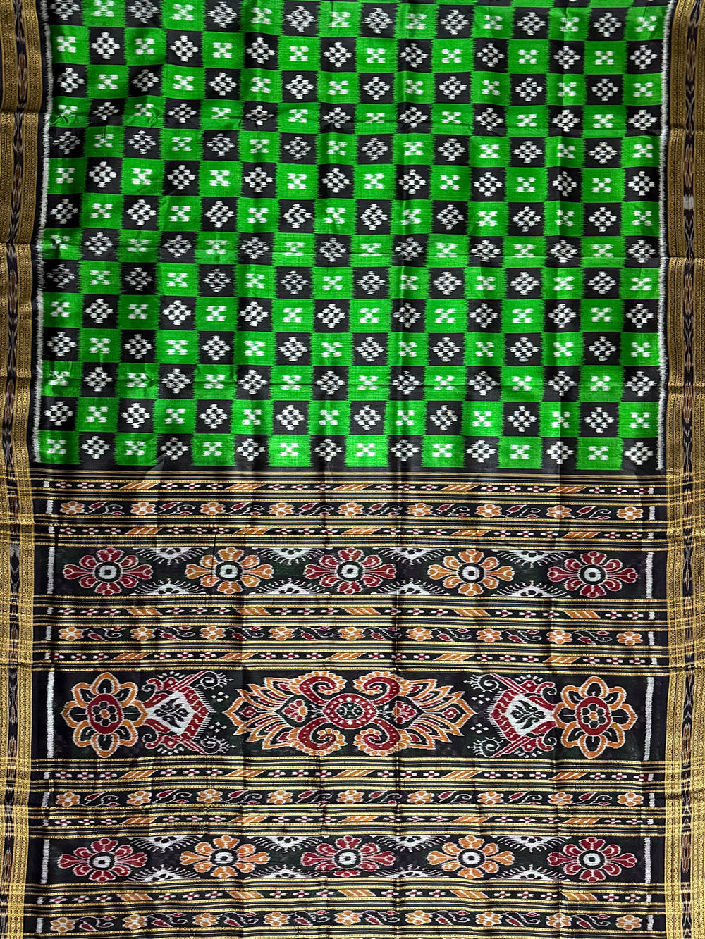 Green and Black Pasapalli Pattern Handloom Khandua Patta Saree