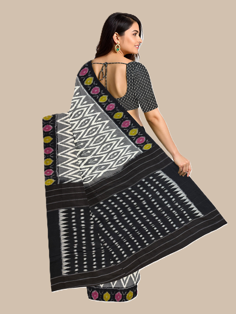 Grey Pochampally Mercerised Cotton Handloom Saree in Ikkat Pattern