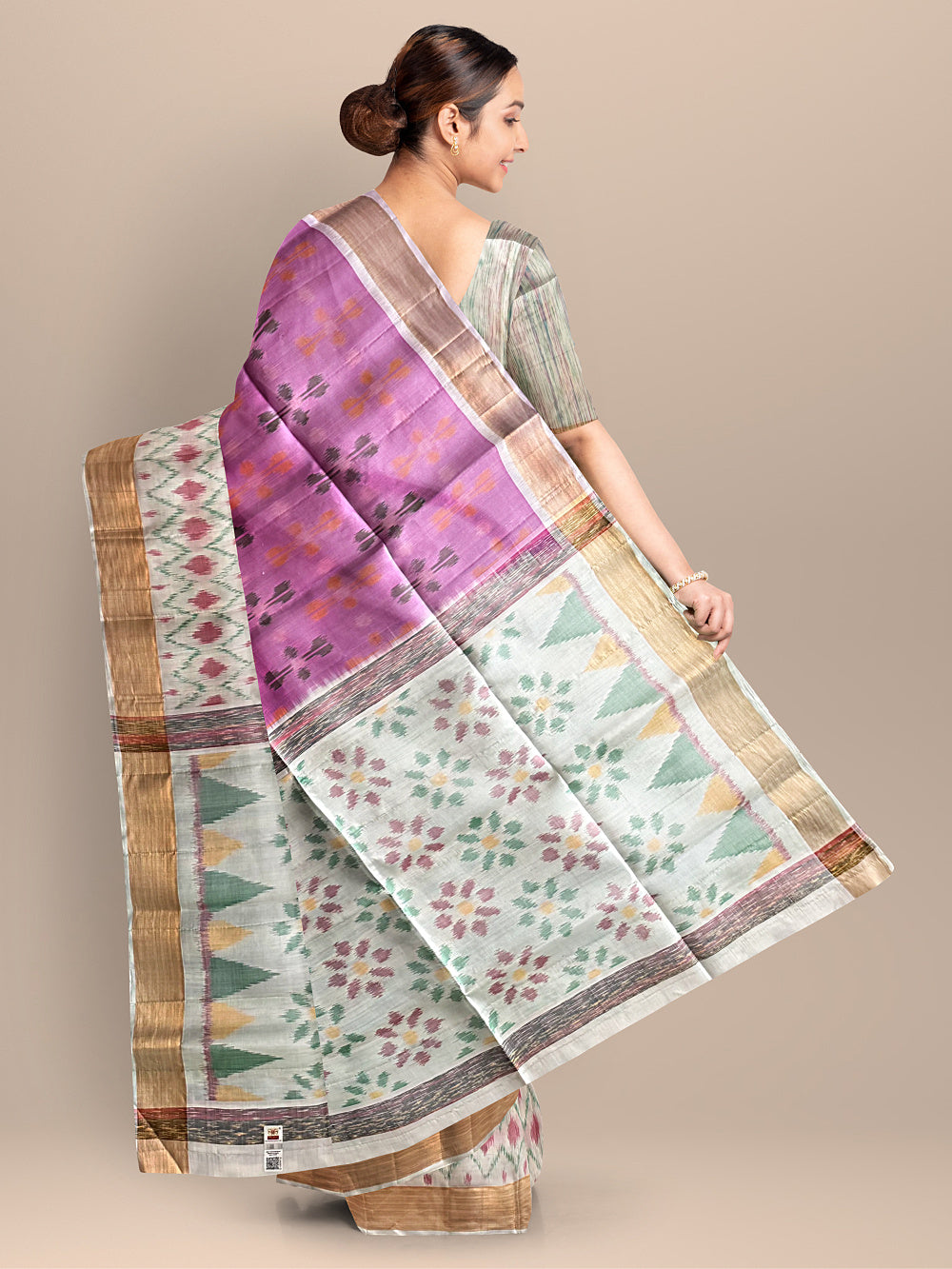 Lavender and White Ikkat Pattern Pure Soft Silk Handloom Saree