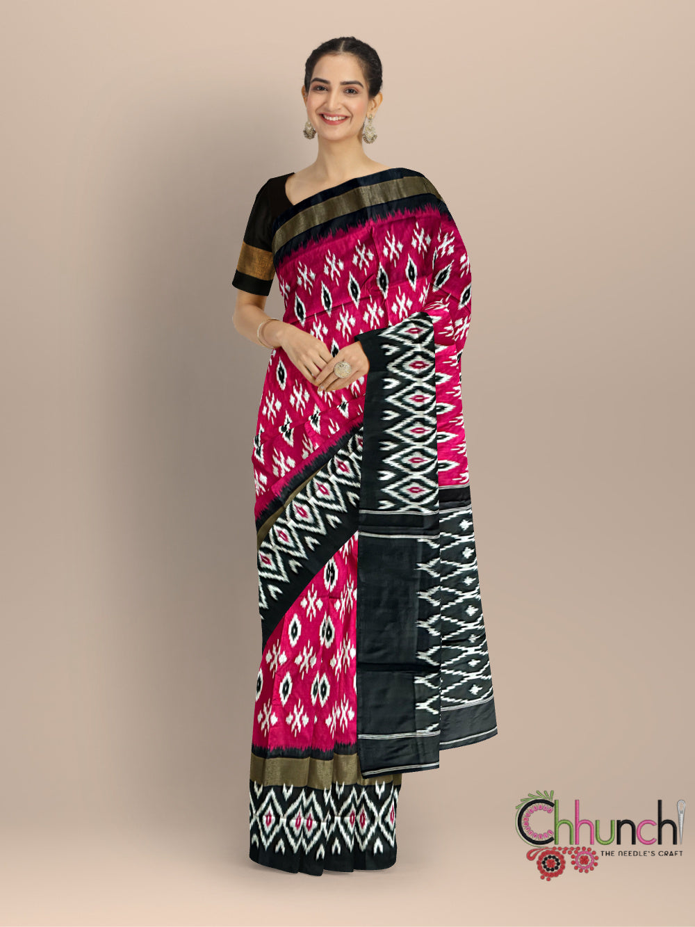 Magenta and Black Pochampally Pure Silk Handloom Saree in Ikkat Pattern