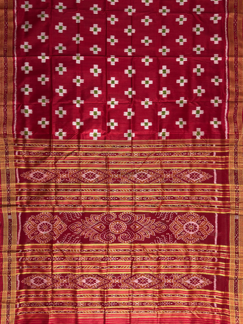 Red and White Pasapalli Pattern Pure Silk Handloom Khandua Patta Saree
