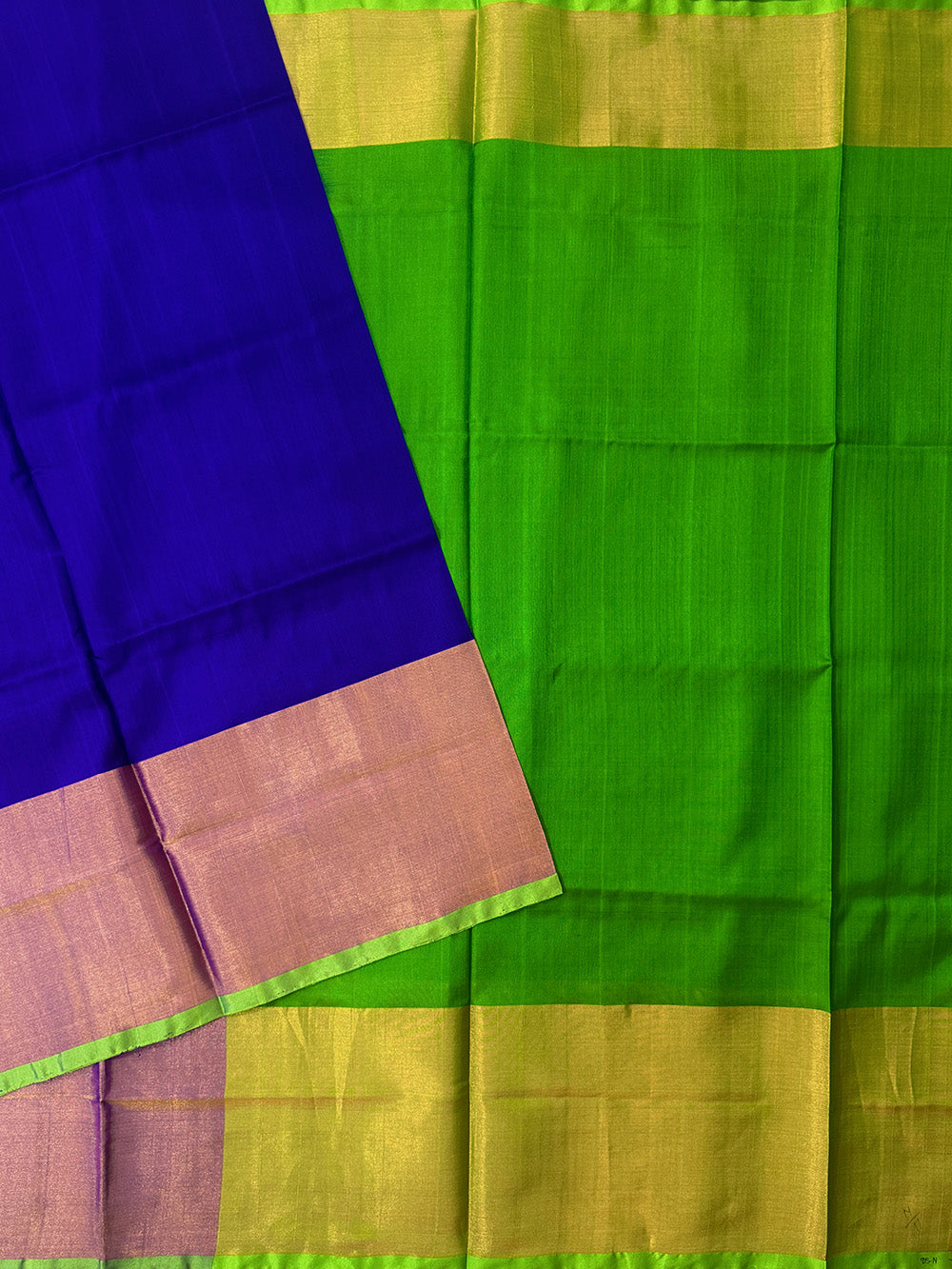 Solid Navy Blue and Green Pure Silk Uppada Handloom Saree