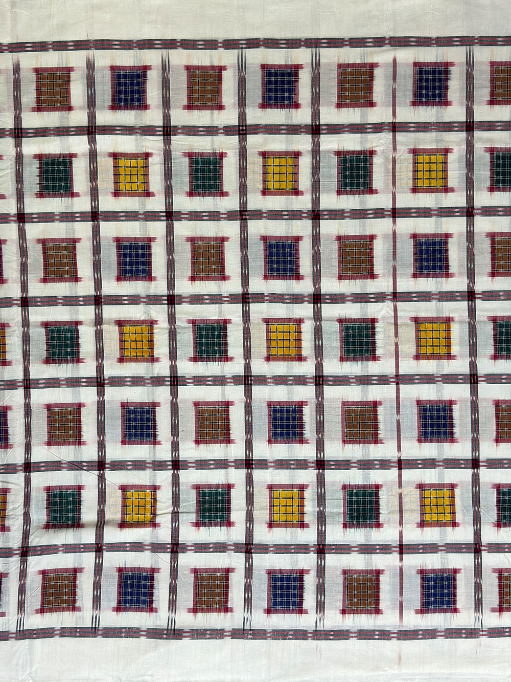 White and Maroon Ashwini Pattern Sambalpuri Handloom Cotton Dress Material